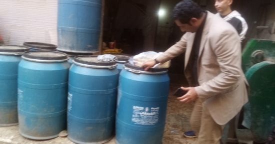 تموين كفر الشيخ: ضبط سلع غذائية منتهية الصلاحية وأخرى مجهولة المصدر