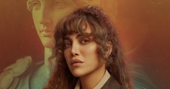 من وحى مسلسل أثينا.. 5 "ريد فلاجز" لما تتواصل أونلاين مع شخص ما تعرفوش