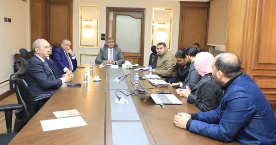 محافظ الجيزة: بحث إمكانية التعاون مع الوكالة الألمانية فى دعم مشروعات البنية التحتية