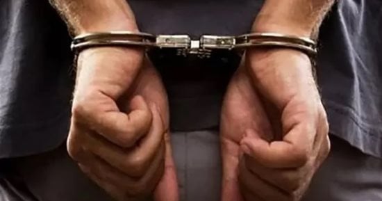عمرها 3 سنوات.. ضبط طالب استدرج طفلة للتعدى عليها أعلى منزله بالشرقية