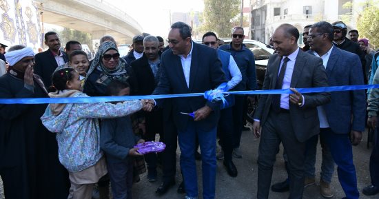 محافظ قنا يفتتح سوق اليوم الواحد بمدينة قوص لتوفير السلع بأسعار مخفضة