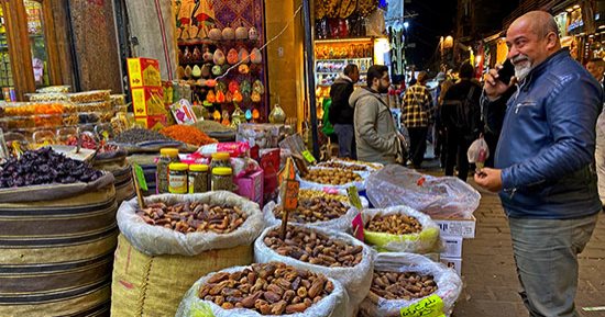 قمر الدين ومشمش ومكسرات.. ياميش رمضان أشكال وألوان