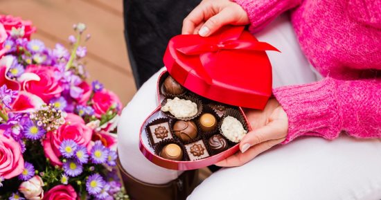 سألنا الستات.. يا ترى هدية عيد الحب بتكون إيه بعد الجواز؟