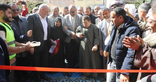 محافظ المنيا يفتتح معرضى "أهلاً رمضان" بمدينة مغاغة.. صور