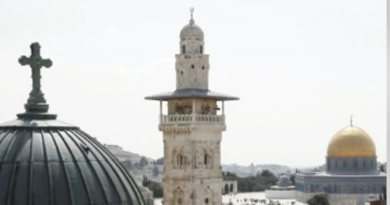 كنائس القدس تدعو لضرورة وقف التهجير القسرى لأهل غزة