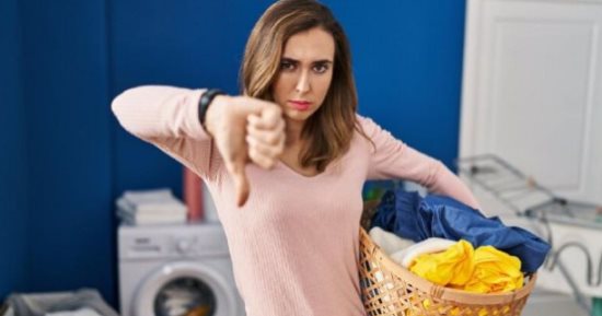 5 أقمشة تتلفها النظافة الزائدة.. الجينز والصوف حساسين للغسيل المتكرر