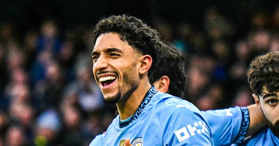 رقم قياسي جديد لـ مرموش.. صاحب أسرع هاتريك في تاريخ العرب بالدوري الإنجليزي
