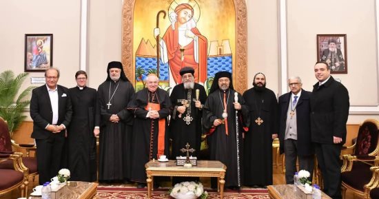 بطريرك الأقباط الكاثوليك ورئيس أساقفة مارسيليا يزوران البابا تواضروس