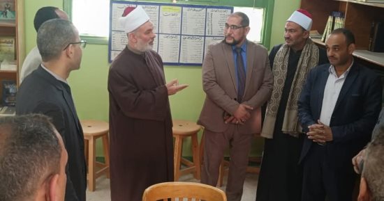 رئيس منطقة سوهاج الأزهرية يتابع المعاهد المرشحة للاعتماد بمعاهد الصلعا والحواويش