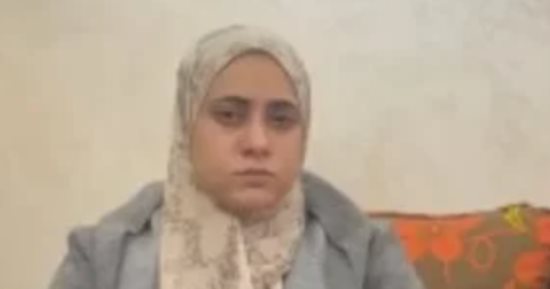 نيابة أكتوبر تواجه سيدة وشقيقتها بطليق الأولى بعد سحلهما أمام محكمة الأسرة