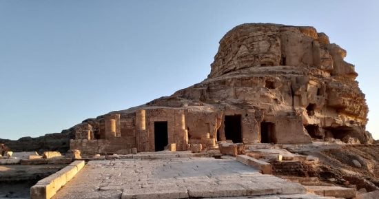 طهنا الجبل بالمنيا تروى حكاية 2000 عام من التاريخ المصرى
