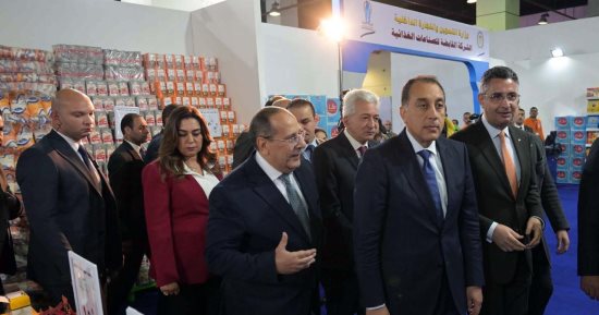 معرض أهلا رمضان 2025 الرئيسى بمدينة نصر يستقبل الجمهور لليوم الثانى