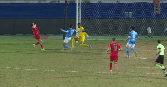 بيراميدز يتقدم على مودرن سبورت بهدف فى الوقت الضائع بالشوط الأول