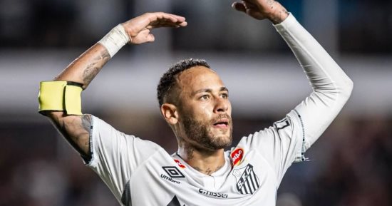 نيمار يثير الرعب في البرازيل بعد تعرضه لإصابة جديدة