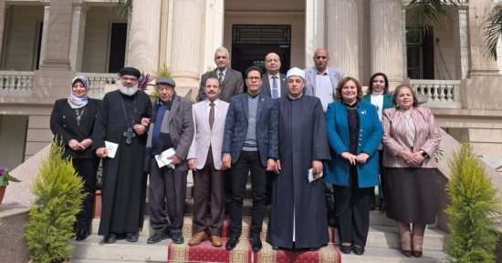 رئيس جامعة بنها يستقبل وفد بيت العائلة المصرية على هامش ندوة قضايا مصر المعاصرة