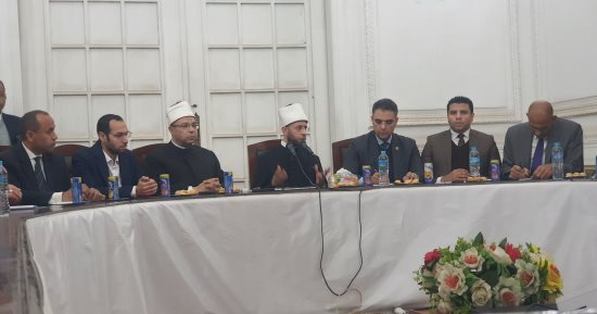 وزير الأوقاف: وقت صلاة التراويح متروك لظروف كل مسجد