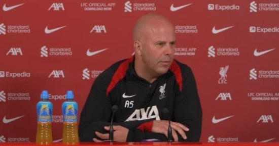 أستون فيلا ضد ليفربول.. سلوت: جاكبو وجوميز يغيبان للإصابة ومشوار الدوري طويل