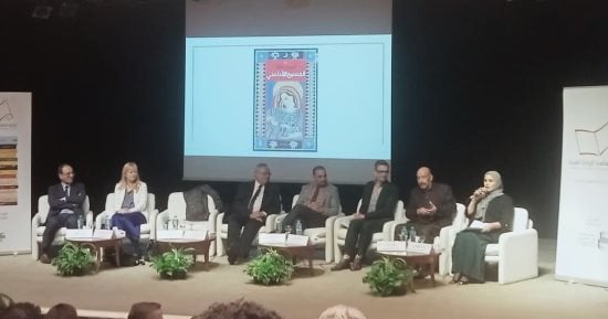 الفائز يحصل على 50 دولارا.. موقف طريف خلال حفل إعلان القائمة القصيرة للبوكر