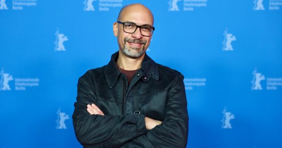 المخرج محمد رشاد: سعيد بردود الفعل بعد عرض المستعمرة بـ برلين السينمائى