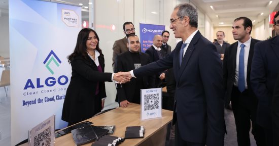وزير الاتصالات: نستهدف تدريب أكثر من 30 ألف متدرب وخبير فى مجال الذكاء الاصطناعى