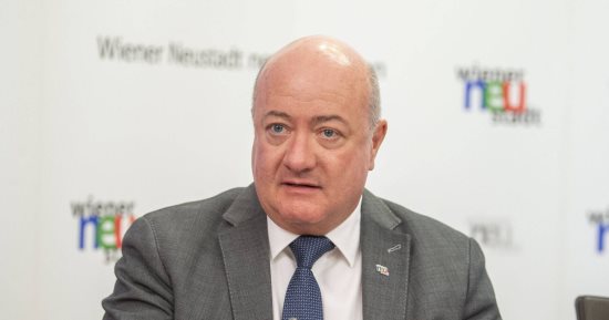الحكومة النمساوية تعقد اجتماعها السنوى اليوم فى ماورباخ لتحديد أولويات عام 2026