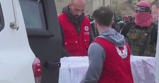تقارير عبرية: من المتوقع نقل عدد من جثامين الرهائن إلى إسرائيل اليوم