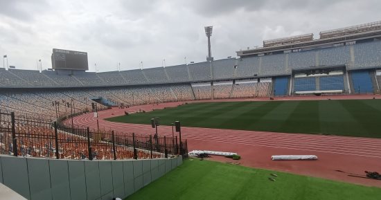شاهد.. استاد القاهرة الدولى يستعد لاستقبال قمة الأهلى والزمالك