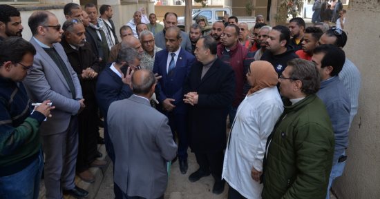 محافظ أسيوط يتفقد مركزي تدريب الأطباء البيطريين والخدمات البيطرية بقرية ريفا