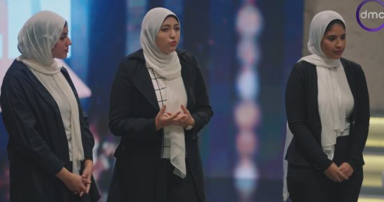 صناعة الأطراف الصناعية.. فريق "جامعة القاهرة التكنولوجية" يستعرض مشروعه بـ "GEN Z"