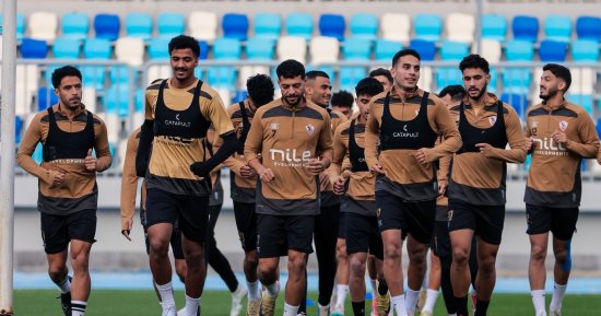 كواليس أول مران للزمالك في الجزائر استعدادًا لشباب بلوزداد