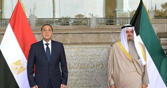 أمير دولة الكويت يستقبل رئيس الوزراء مصطفى مدبولى