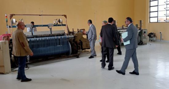 جامعة دمنهور تستقبل وفد اللجنة الثلاثية لمتابعة تجهيزات كلية الفنون التطبيقية