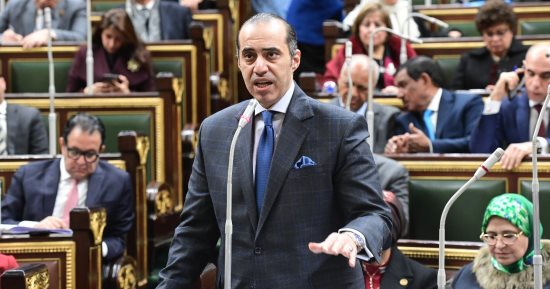 المستشار محمود فوزي بعد حسم قانون الإجراءات الجنائية: مجلس النواب حرص على تغليب الصالح العام دون مزايدات وضغوط.. لا يوجد نص بالمشروع يمنع المتهم من الحصول على مستند.. ومنحه حق الاعتراض على إجراء المحاكمة عن بعد