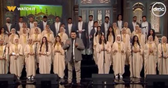المنشد أحمد العامري: "متمرمغ فى تراب بلدى.. والرئيس السيسي أشاد بصوتي"