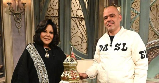 صانع فوانيس رمضان: 50 سنة فى المهنة أبا عن جد والأجانب بيشتروا منى