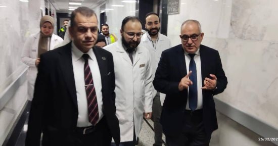 رئيس هيئة التأمين الصحى يتفقد أعمال التطوير بمستشفى أطفال مصر