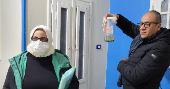 ضبط خريج دار علوم ينتحل صفة طبيب دون أى سند قانونى فى كفر الشيخ.. صور
