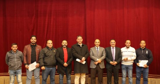 محافظ المنيا: دعمنا لغزة واجب.. وكلنا صف واحد خلف قيادتنا السياسية 