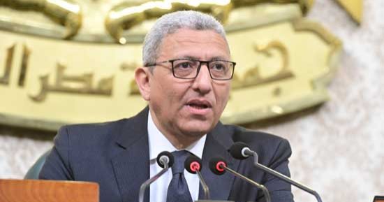 بدء الجلسة العامة لمناقشة قانون العمل الجديد