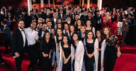 صوت الكنيسة الحى بين الأرض والسماء.. الترانيم الكنسية رحلة تسبيح خالدة تجسد الإيمان وتعزز الهوية المسيحية الأرثوذكسية.. ورسالة محبة وتعزية عبر الأجيال.. وهذا دور كورال مار إفرام السريانى بالقصيرين