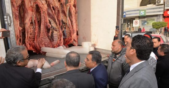 بـ 260 جنيها للكيلو.. محافظ الدقهلية يتفقد سيارات بيع اللحوم البلدية