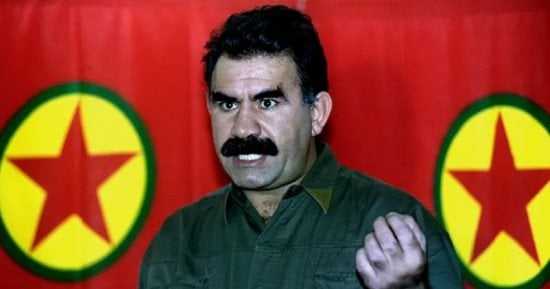 إعلان تاريخى ينهى 40 عاما من صراع أدى لمقتل 40 ألف شخص.. زعيم حزب العمال الكردستانى يدعو لحل نفسه وإلقاء سلاحه.. خطوة نهائية لتحقيق السلام بين الأكراد وأنقرة.. ومسئول بحزب تركى: ننتظر النتيجة النهائية على الأرض