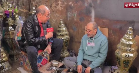صاحب ورشة تصنيع فوانيس: "الناس رجعت تانى للنموذج الشعبى بتاع زمان"
