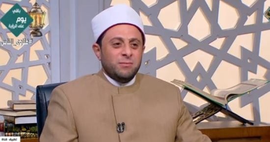 أمين الفتوى يوضح حالات سجود السهو في الصلاة.. فيديو
