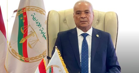 رئيس هيئة النيابة الإدارية يهنئ الرئيس السيسى بمناسبة حلول شهر رمضان 