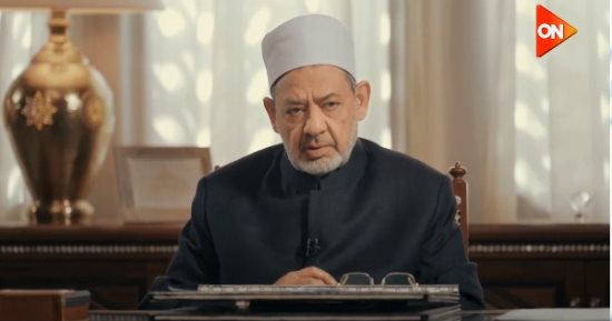 الإمام الطيب: اجعلوا من وردكم ليلا دعاء بأن يثبت الفلسطينيين على أرضهم 
