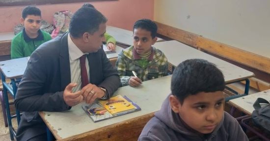 إحالة بعض مديرى مدارس الجيزة للشؤون القانونية لتدنى نسبة حضور الطلاب
