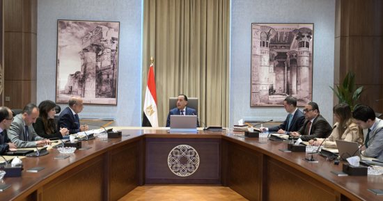 رئيس الوزراء: مستمرون فى تنفيذ برنامج الطروحات الحكومية