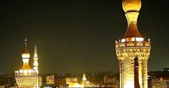 مآذن الأزهر الشريف التاريخية تعكس روعة العمارة الإسلامية.. روحانية وجمال في رمضان