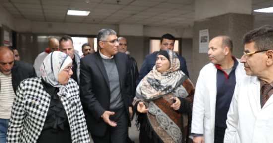 محافظ الجيزة يتفقد مستشفى الوراق المركزى فى زيارة مفاجئة.. ويستمع لشكاوى المرضى
